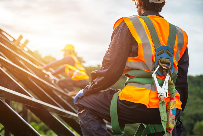 Quelles mesures de sécurité à prendre en cas de travaux sur votre toiture ?